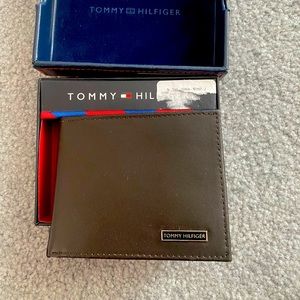 Tommy Hilfiger mens wallet